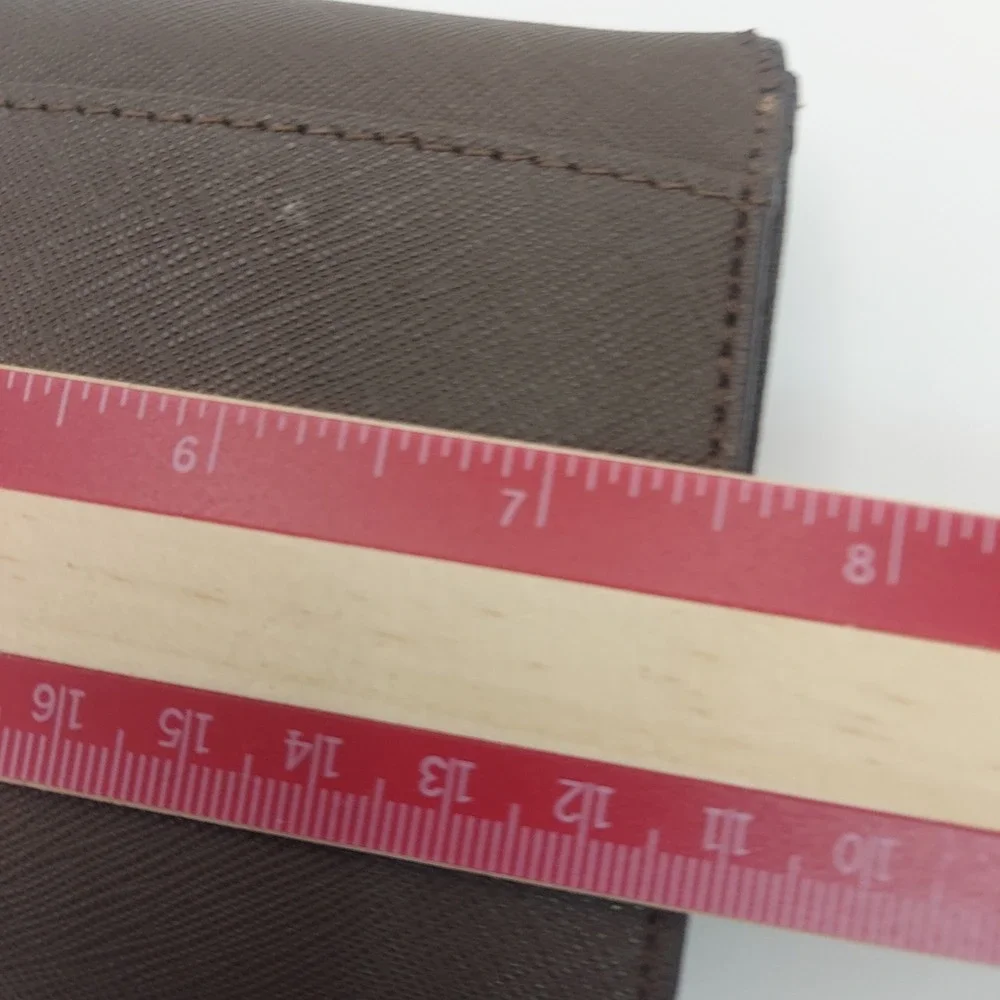 Michael Kors Wallet Brown Coated Canvas Gold Tone‎ Hardware Elegant